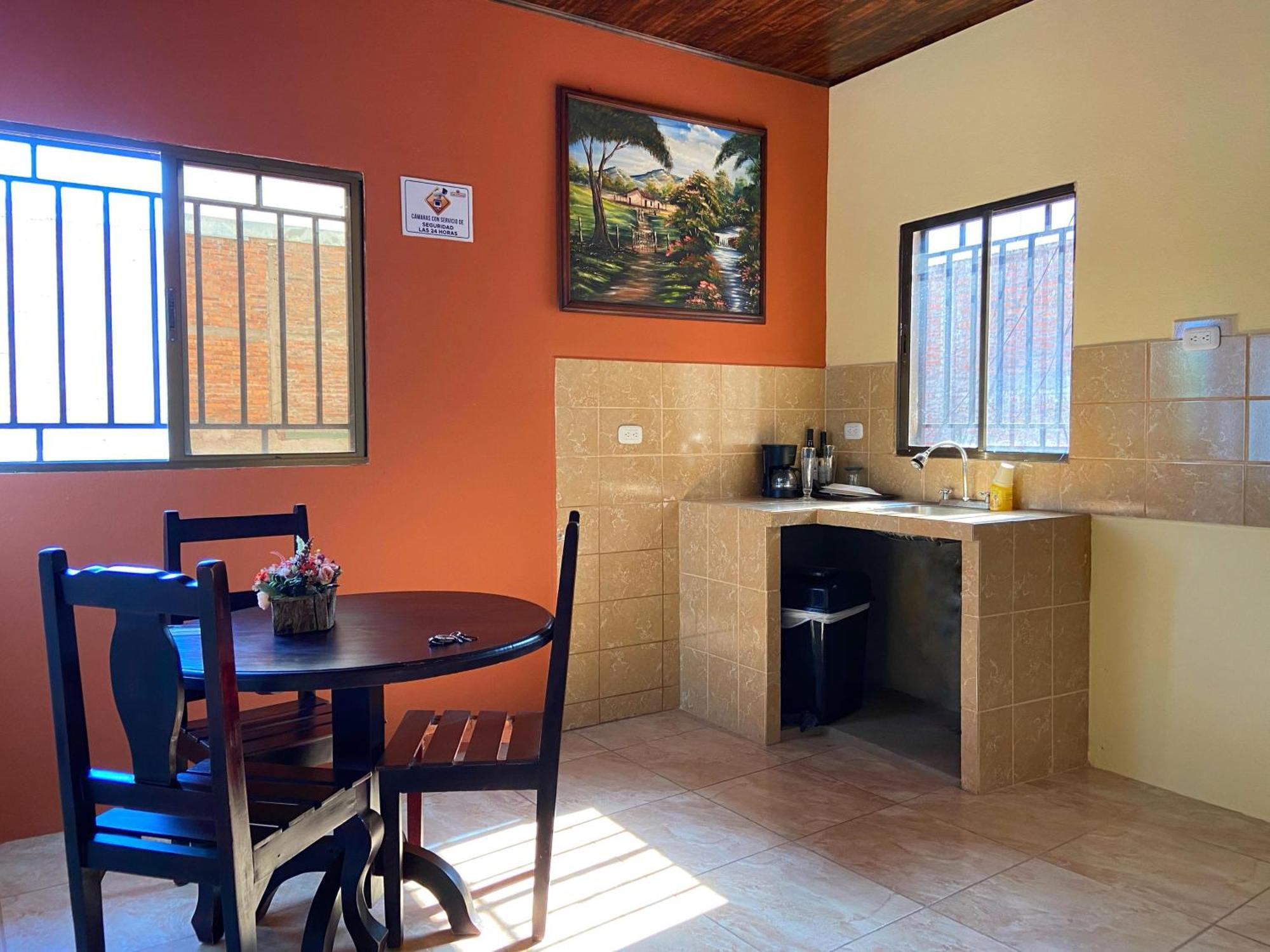 Hospedaje Coffee And Cocktails Esteli Luaran gambar